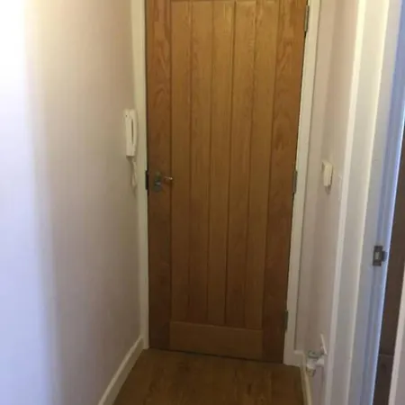 City Centre Beautiful 1 Bedroom